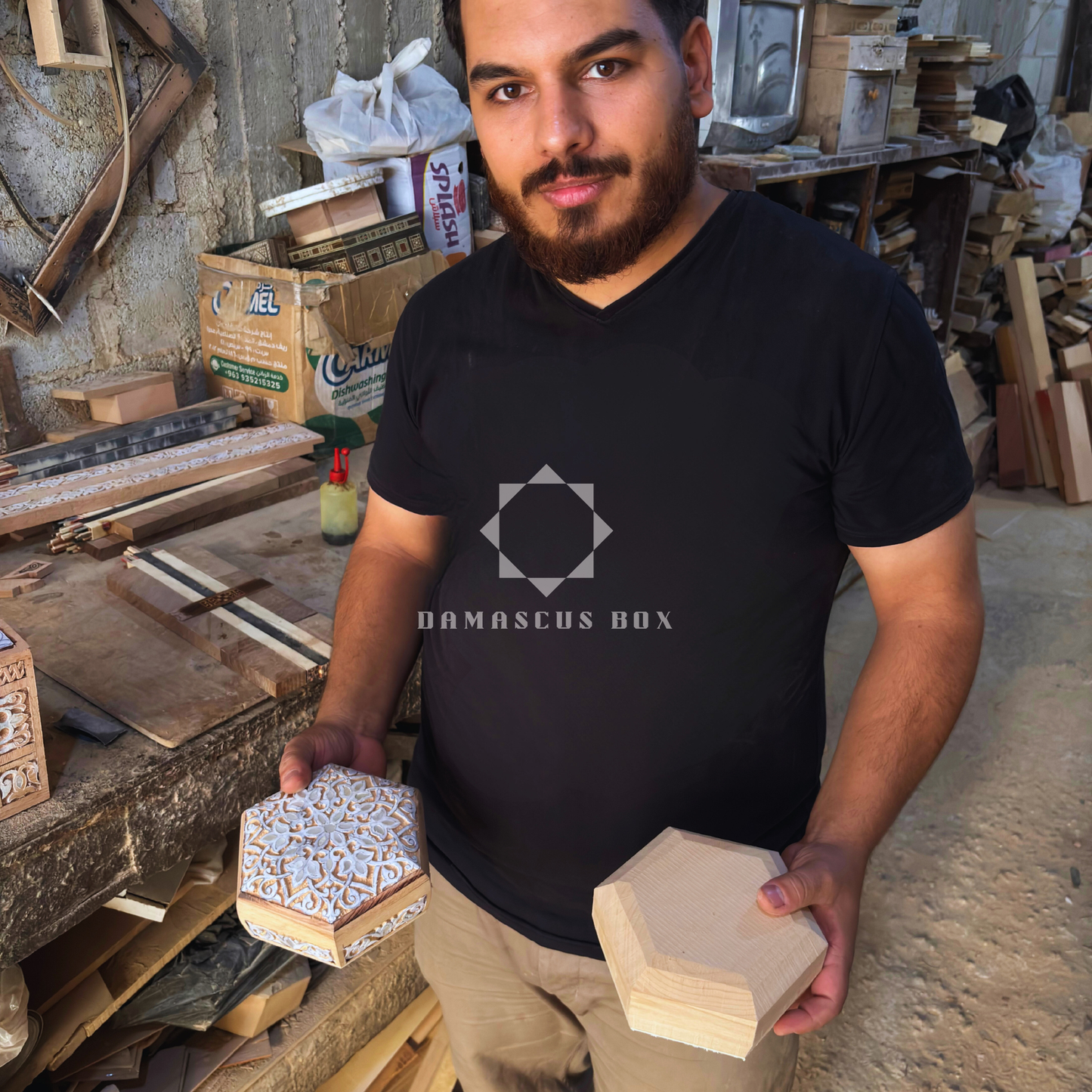 Boîte à Bijoux Damasquinée – Design Luxueux Fait Main avec Nacre