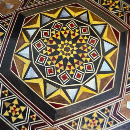 Handgemaakte Damascene Mozaïekdoos – Parelmoer & Fluweel
