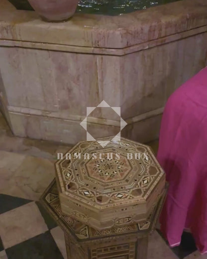 Şam Mozaik Kutusu – Şarap Kırmızısı Kadife İç Astarlı El İşi Ahşap