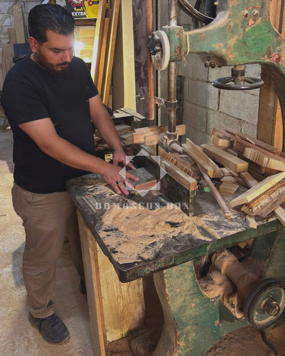 Damasceense Sieradendoos – Handgemaakt met Parelmoer in Warme Terracotta Tint